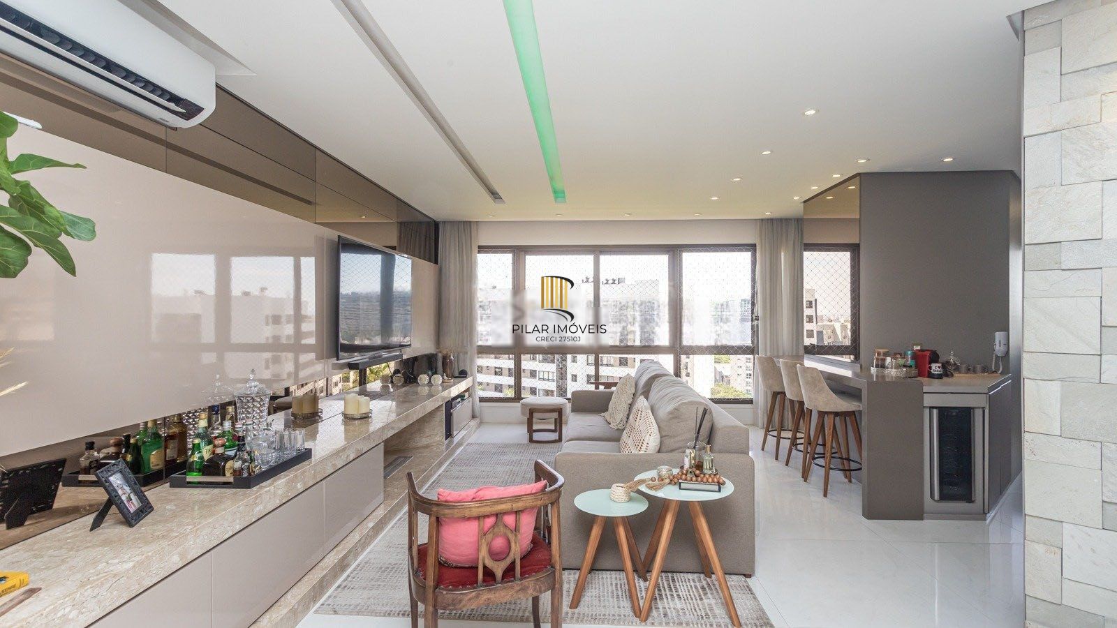 Apartamento com 3 quartos, 3 vagas e 105m² - Bairro Vila Jardim