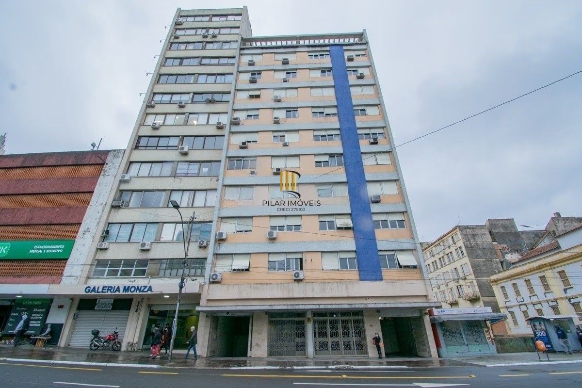 Apartamento de 1 quarto à venda no Edifício Britânia na Avenida Independência em Porto Alegre – 45,24 m² Privativos e Portaria 24h
