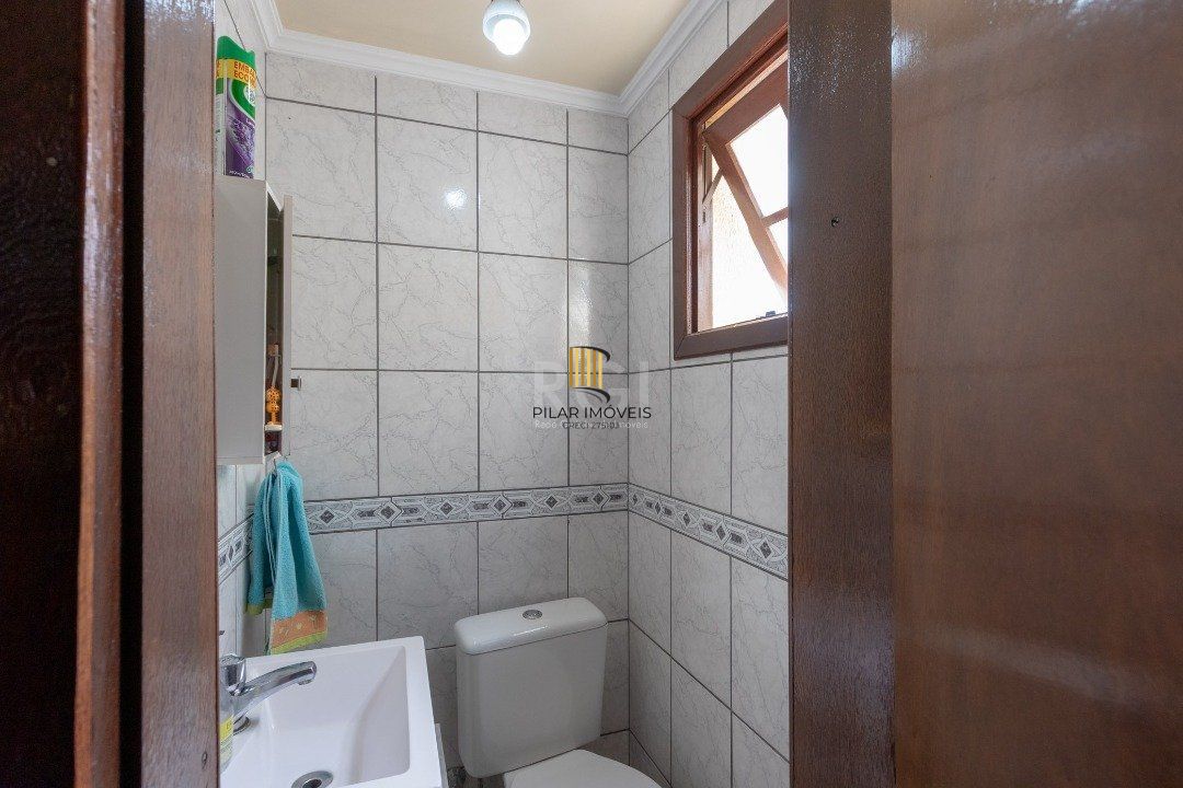 Casa para Venda - 175m², 3 dormitórios, sendo 1 suites, 3 vagas - Aberta Dos Morros
