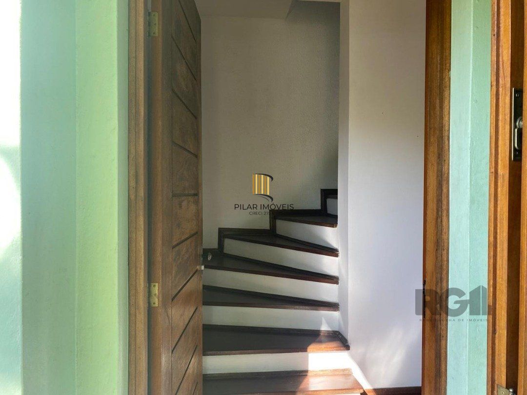 Casa de Condomínio 3 dormitórios no bairro Hípica