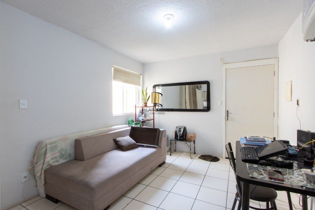 Apartamento 2 dormitórios no bairro Glória