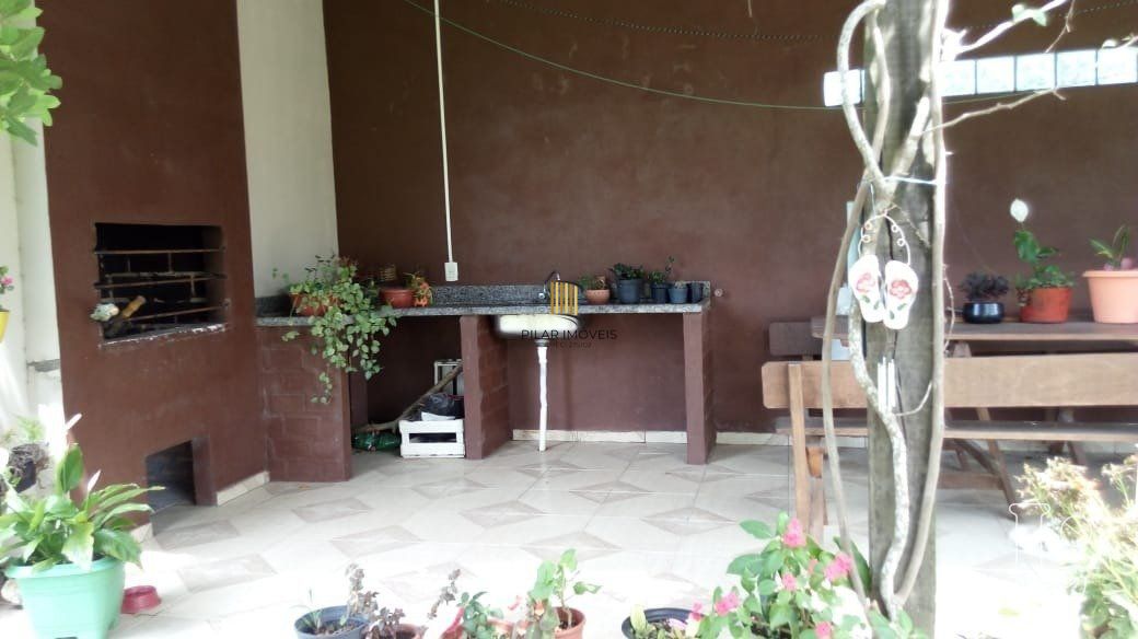 Casa para Venda - 223.57m², 2 dormitórios, 3 vagas - Centro