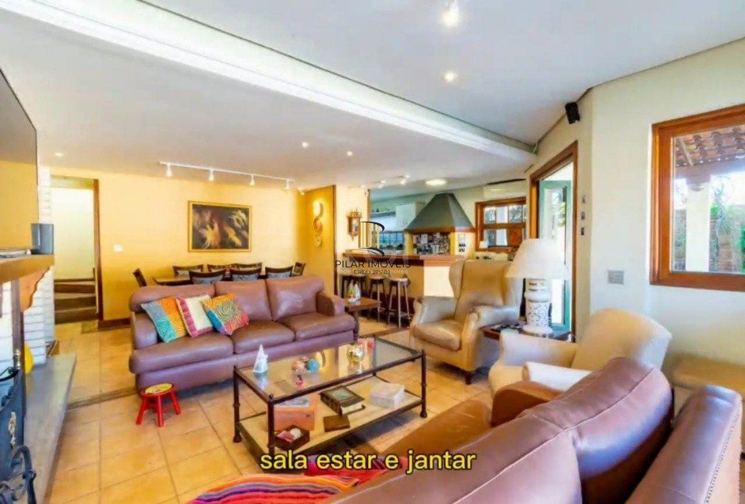 Casa para Venda - 280m², 4 dormitórios, sendo 1 suites, 3 vagas - Jardim Isabel