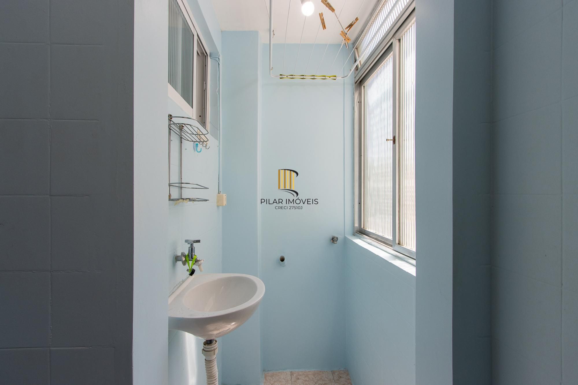 Apartamento com 2 dormitórios no bairro Teresópolis