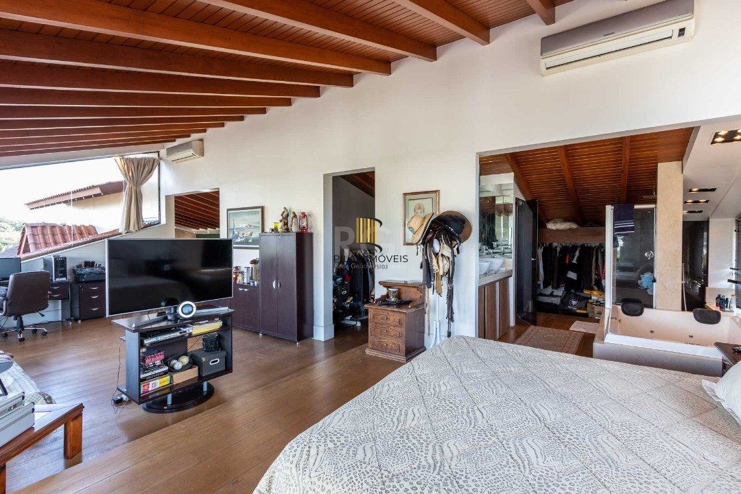 Casa para Venda - 960m², 6 dormitórios, sendo 5 suites, 8 vagas - Ipanema