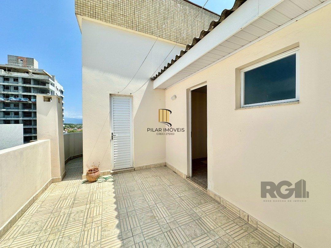 BARBADA A? VENDA EM CAPA?O DA CANOA  DUPLEX COM 03 DORMITO?RIOS, SACADA DE FRENTE!
