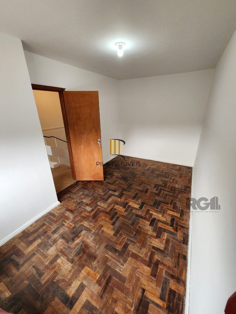 Casa 4 dormitórios no bairro Santa Tereza