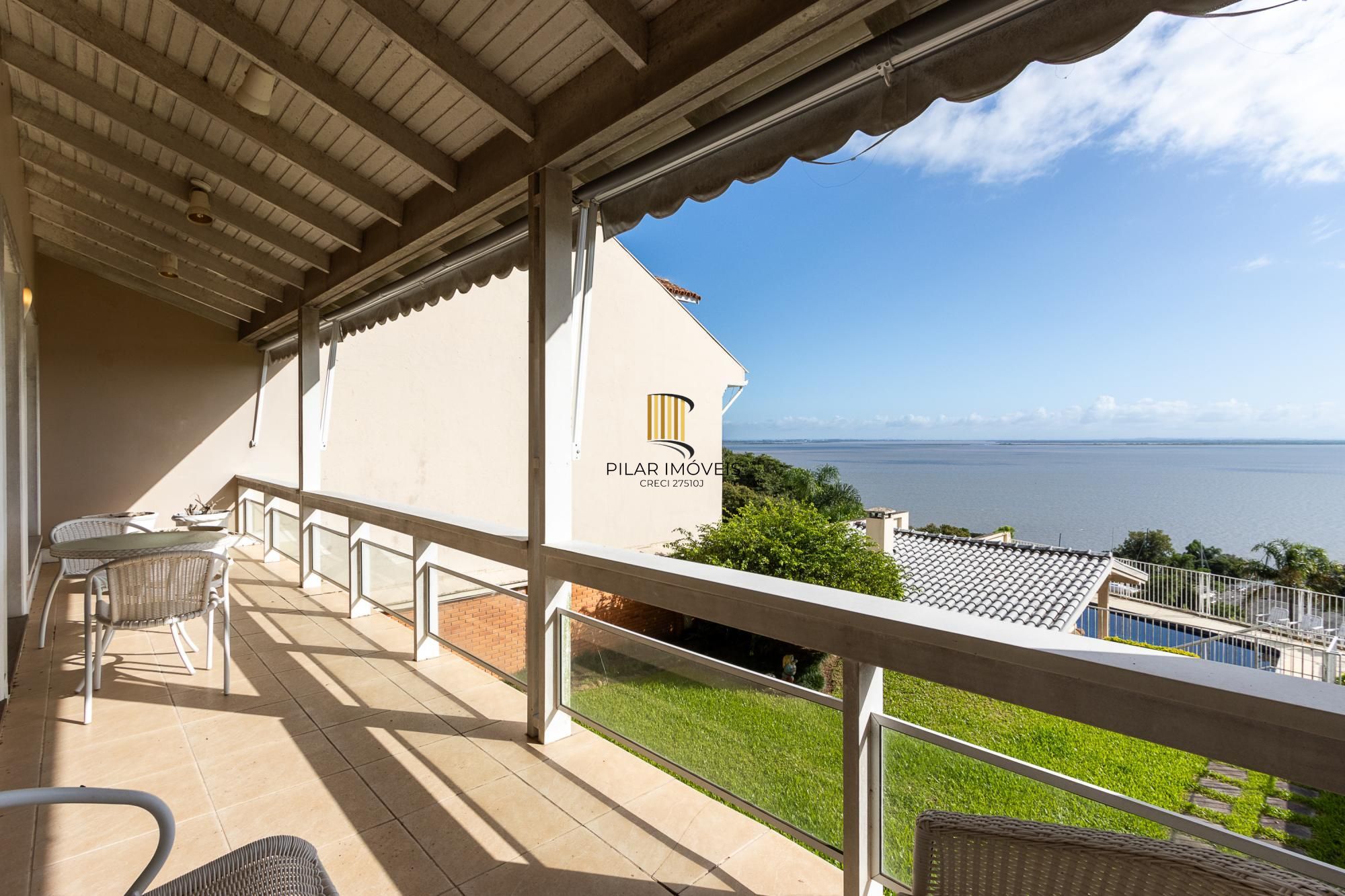 Residência em endereço nobre na Vila Assunção, com vista privilegiada para o Guaíba e clubes náuticos!