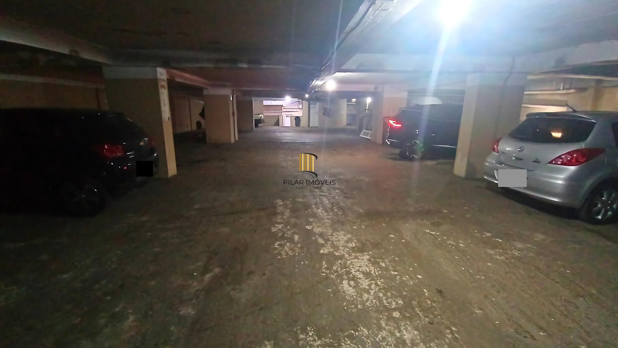 Apartamento com 4 dormitórios no Centro de Porto Alegre