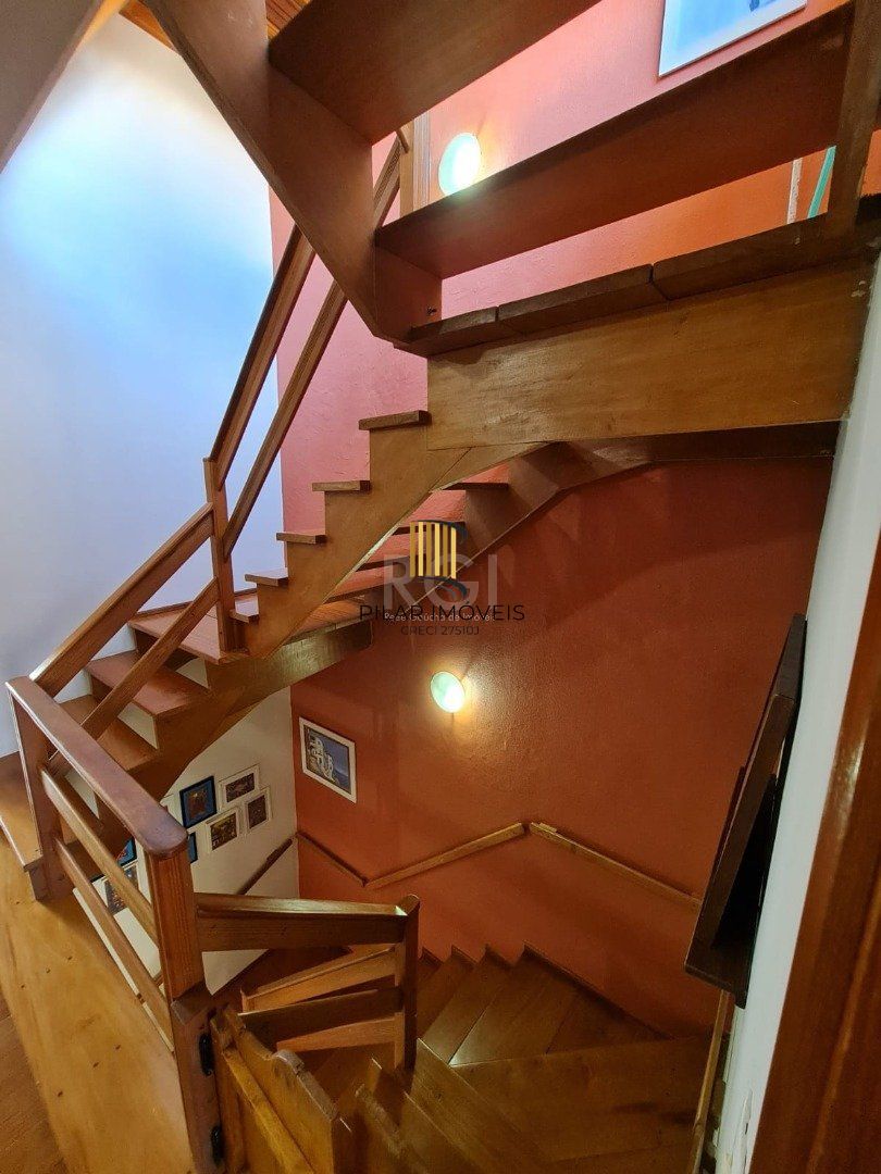 Casa para Venda - 182m², 3 dormitórios, sendo 3 suites, 2 vagas - Guarujá/ Portal do Guarujá