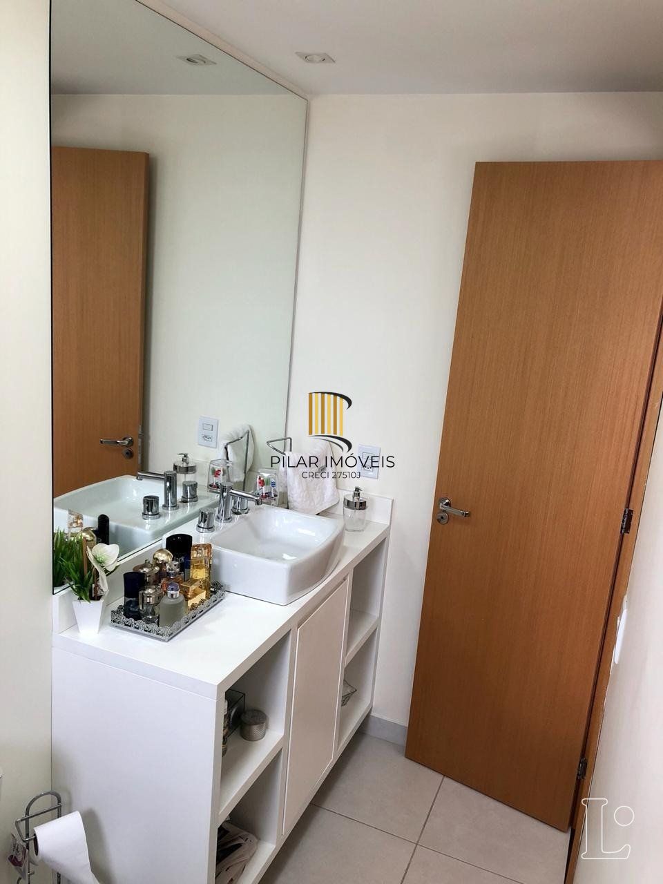 Apartamento para Venda - 64m², 2 dormitórios, sendo 1 suites, 1 vaga - Teresópolis