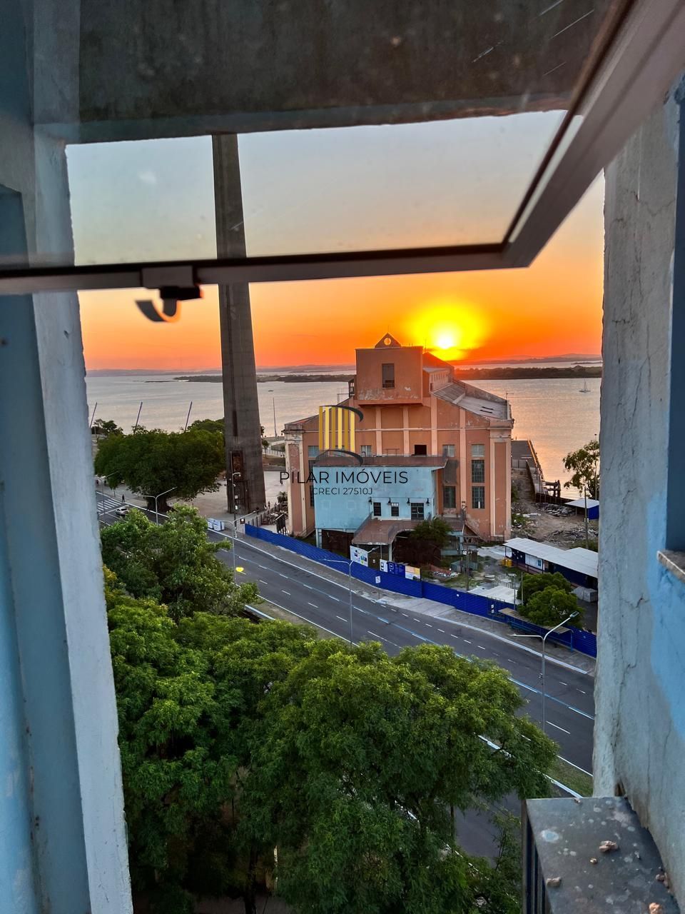 Apartamento 1 dormitório Bairro: Centro Histórico