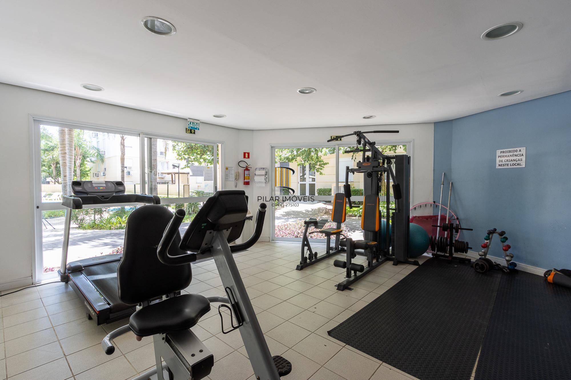 Apartamento 2 quartos, 1 vaga escritura, elevador - Bairro Cristal