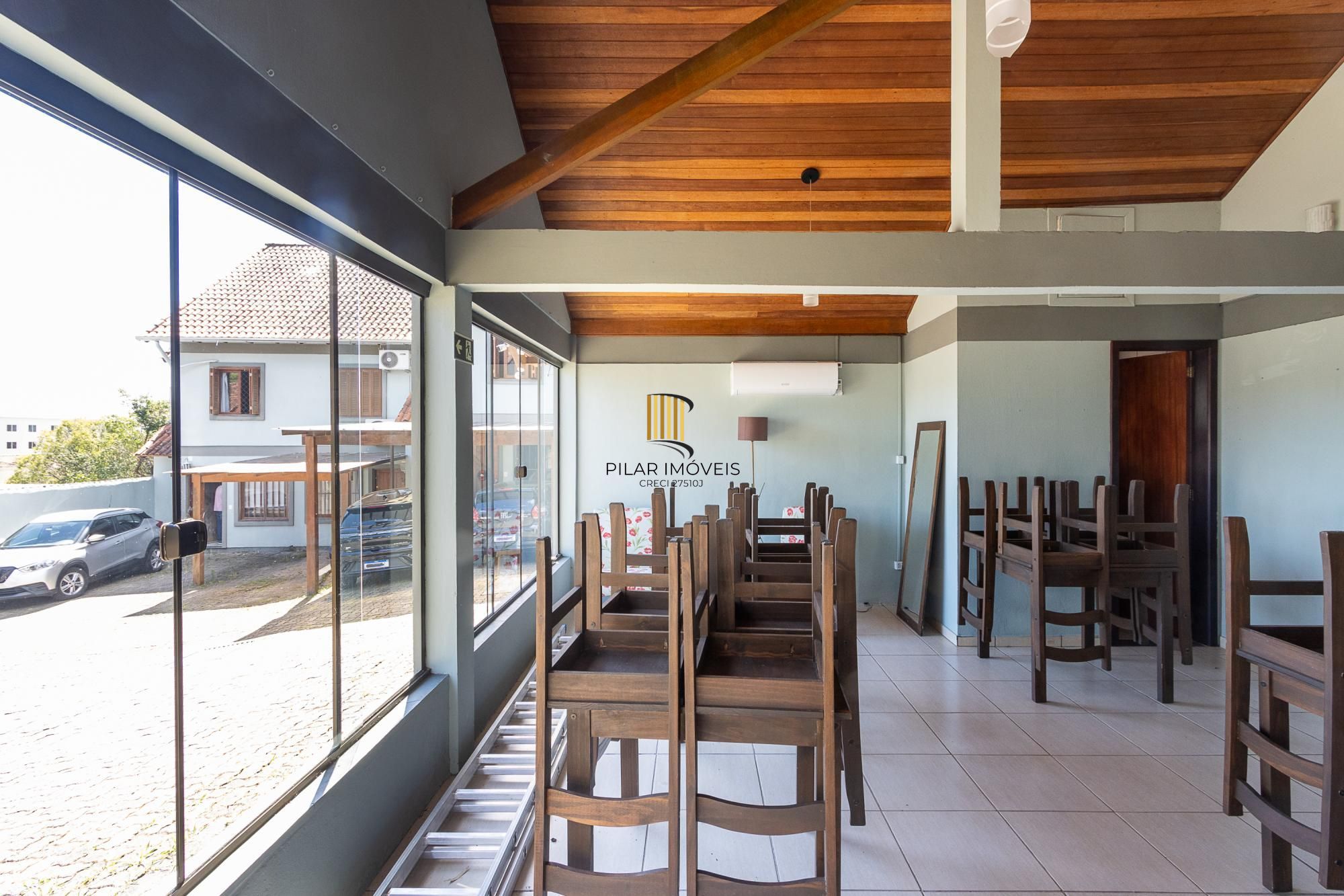 **Imóvel Espetacular em Condomínio Fechado em Ipanema, Porto Alegre**