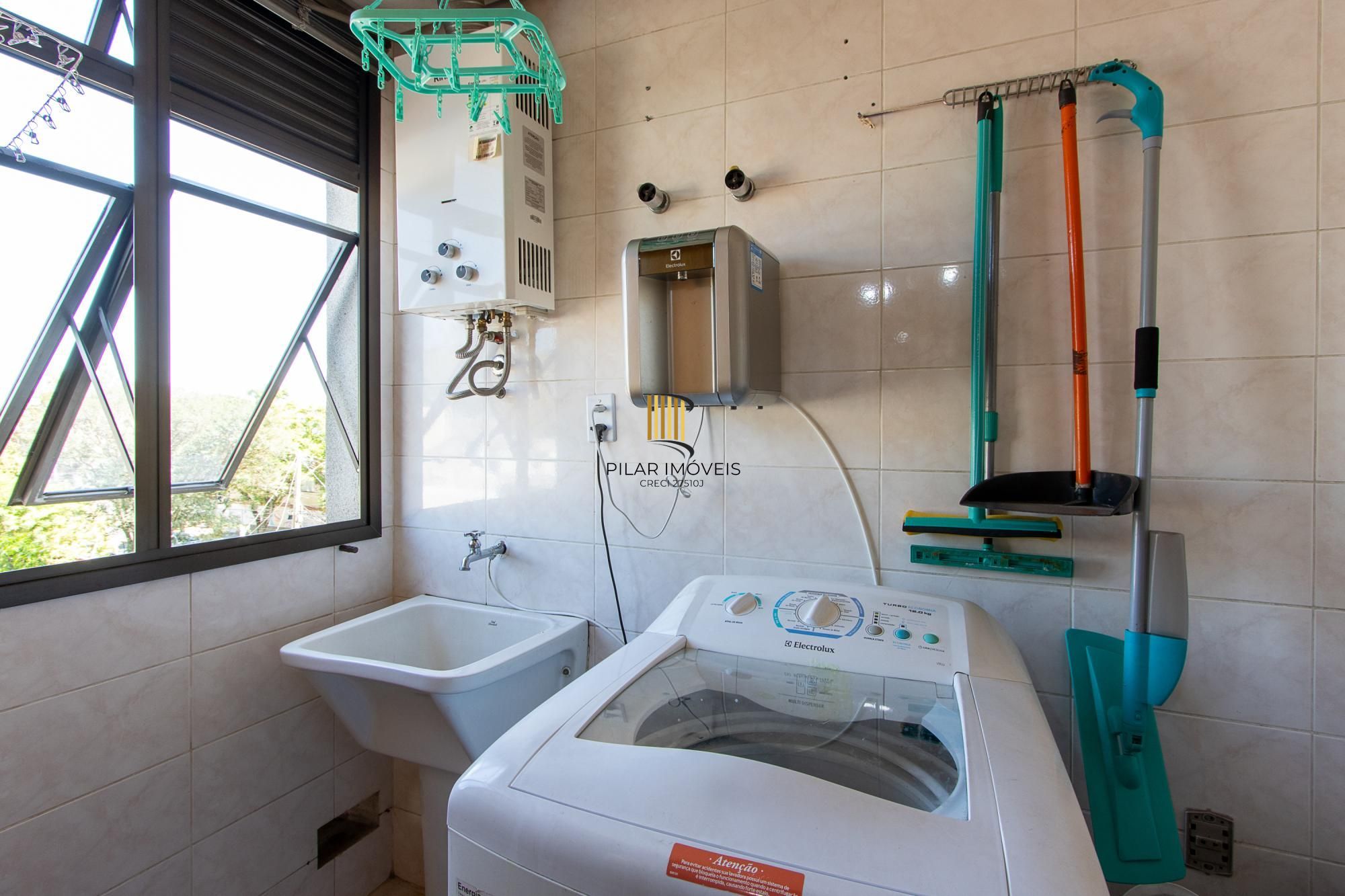 Apartamento à Venda | 90m² | Vila São João – Porto Alegre