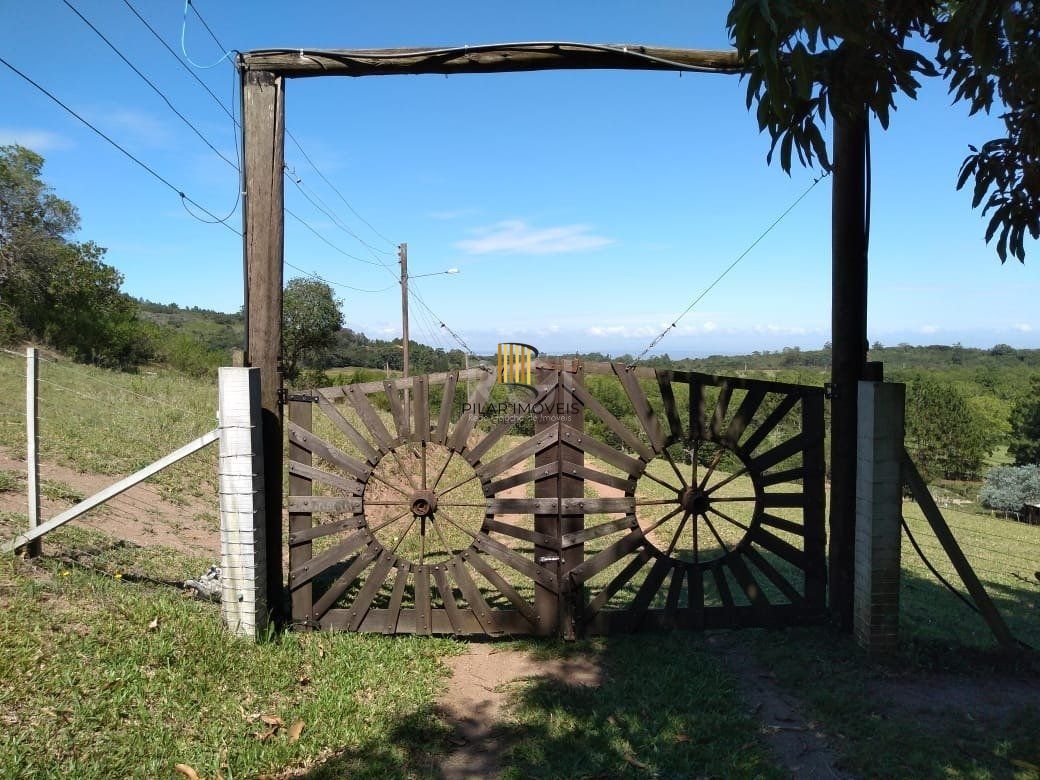 Sítio para Venda - 240m², 4 dormitórios, Itapuã