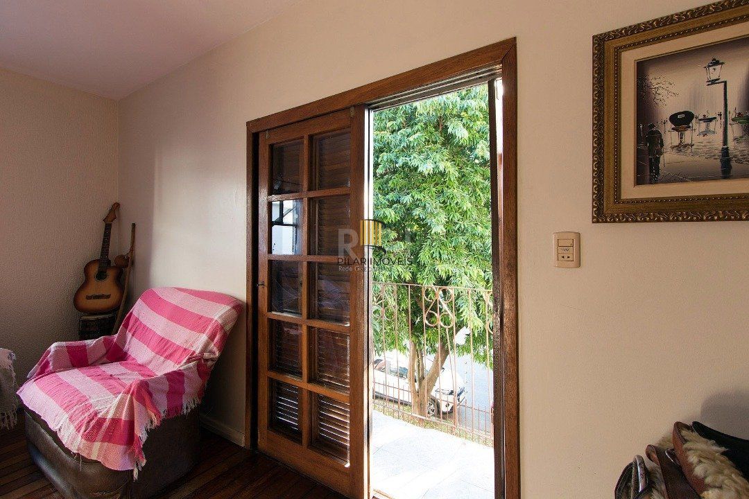 Casa para Venda - 229.18m², 4 dormitórios, sendo 4 suites, 5 vagas - Cavalhada