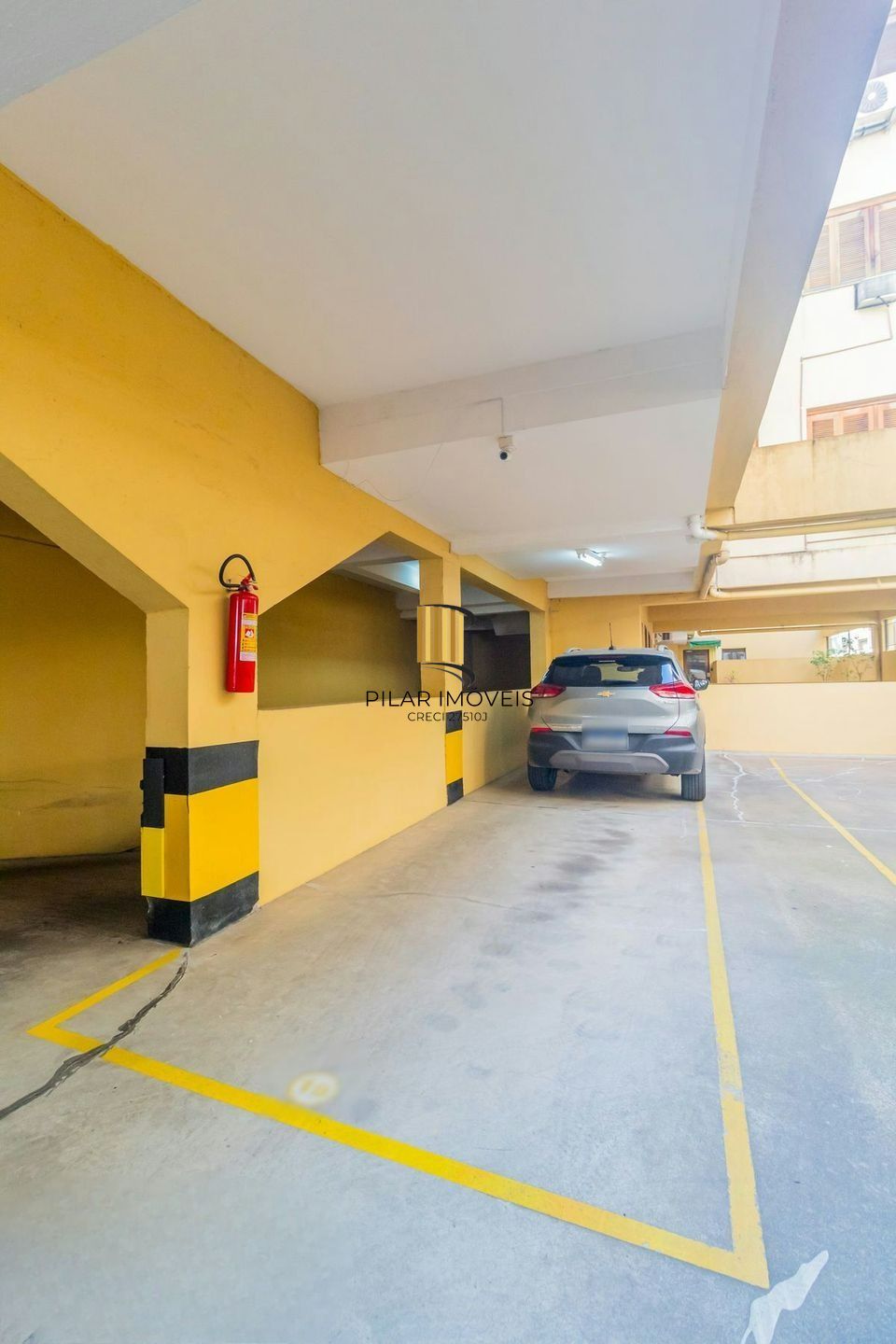 Apartamento de 2 dormitórios e 2 vagas no bairro Petropolis