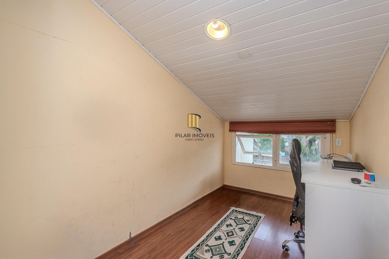 Casa de Condomínio 3 dormitórios no bairro Tristeza