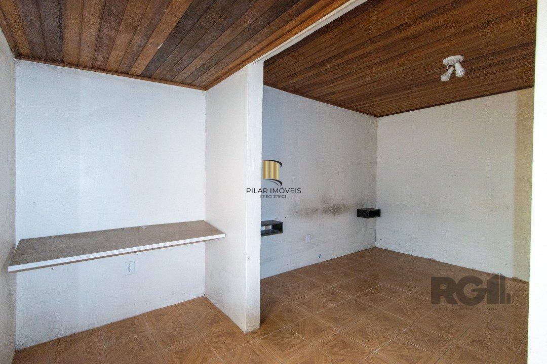 Casa 6 dormitórios no bairro Tristeza
