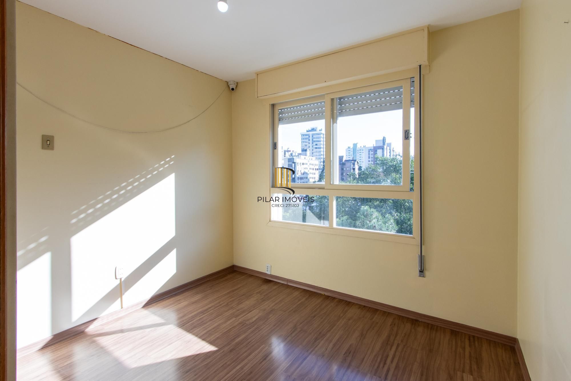 Apartamento de 2 dormitórios e uma vaga,  com infraestrutura