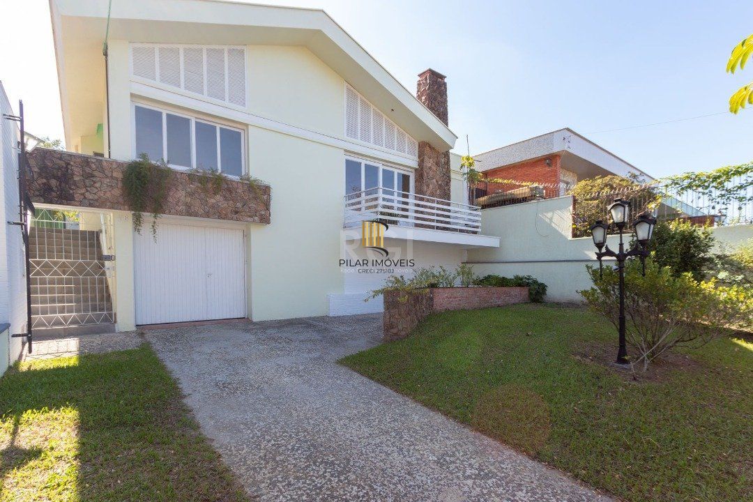 Casa 3 dormitórios no bairro Vila Assunção - Pilar Imóveis