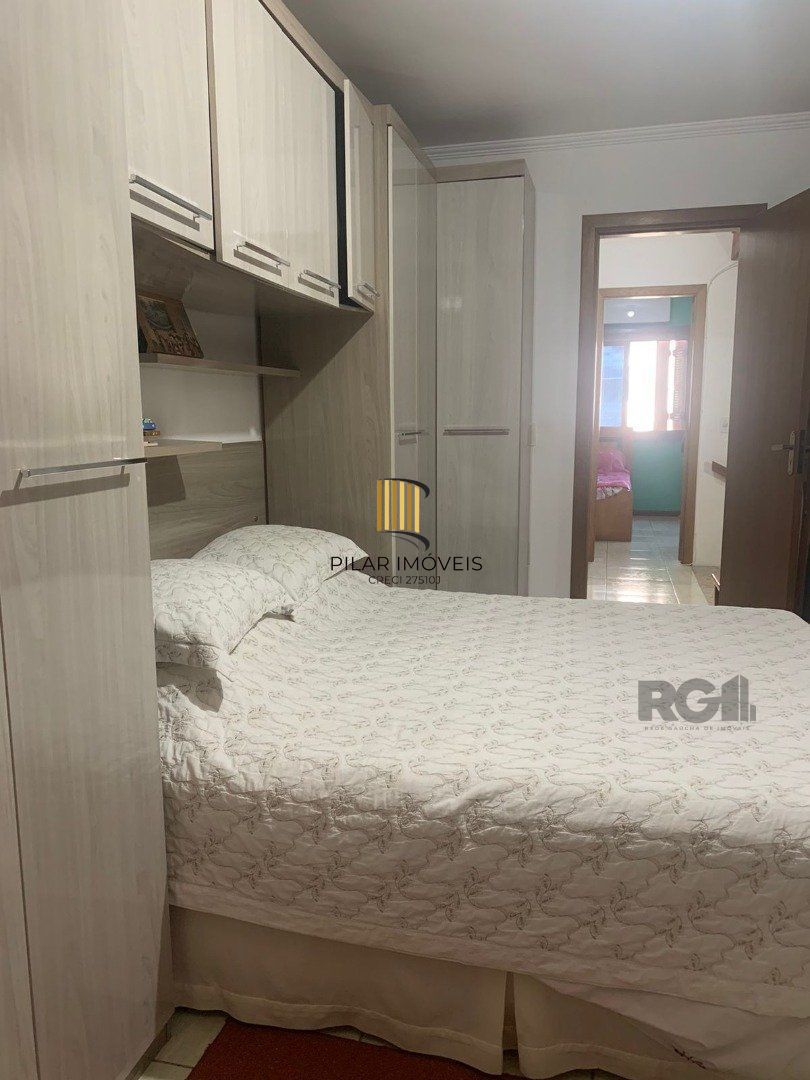 Casa 3 dormitórios no bairro Hípica