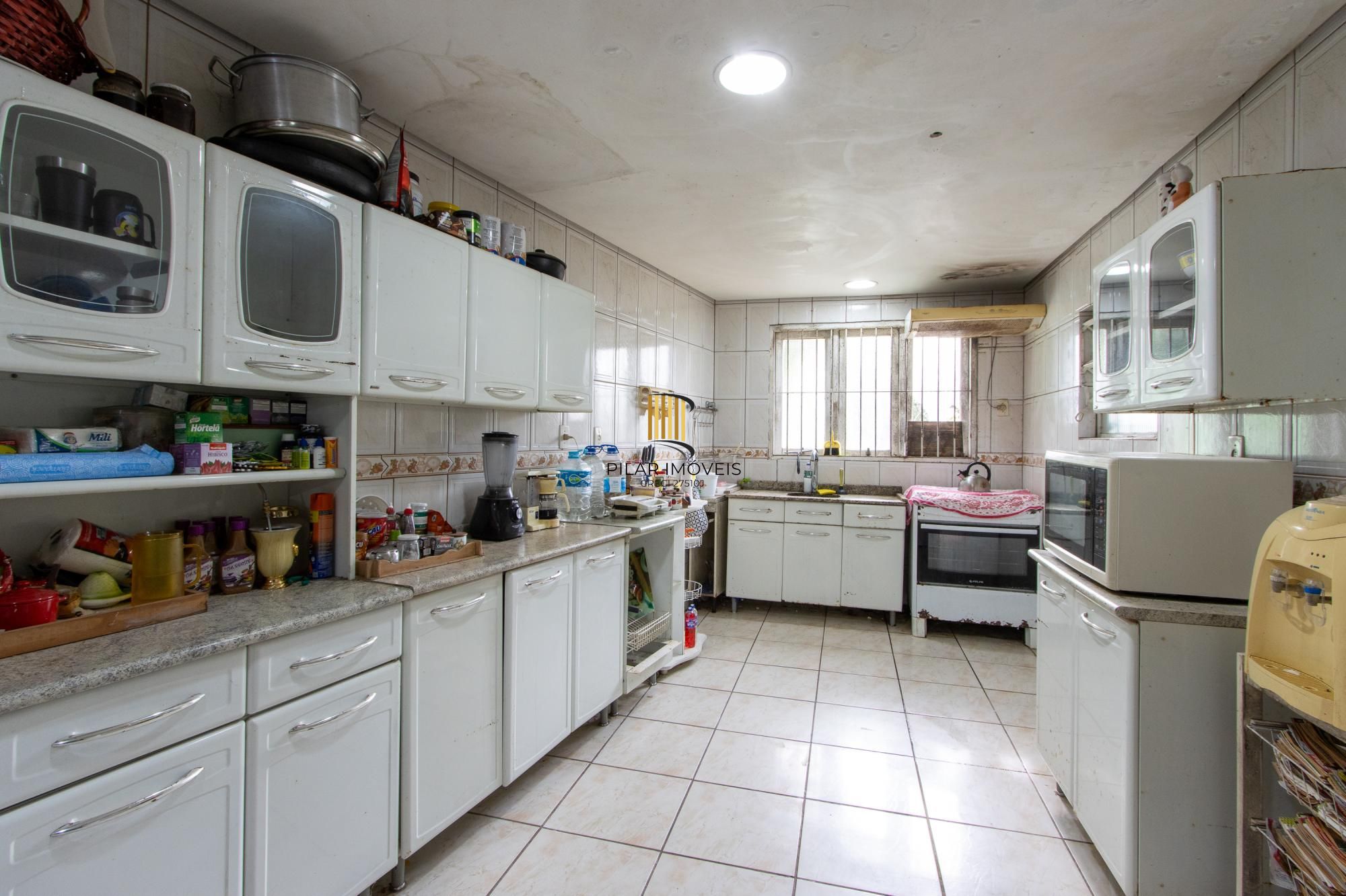 Casa para Venda - 385m², 4 dormitórios, sendo 3 suites, 2 vagas - Belém Velho