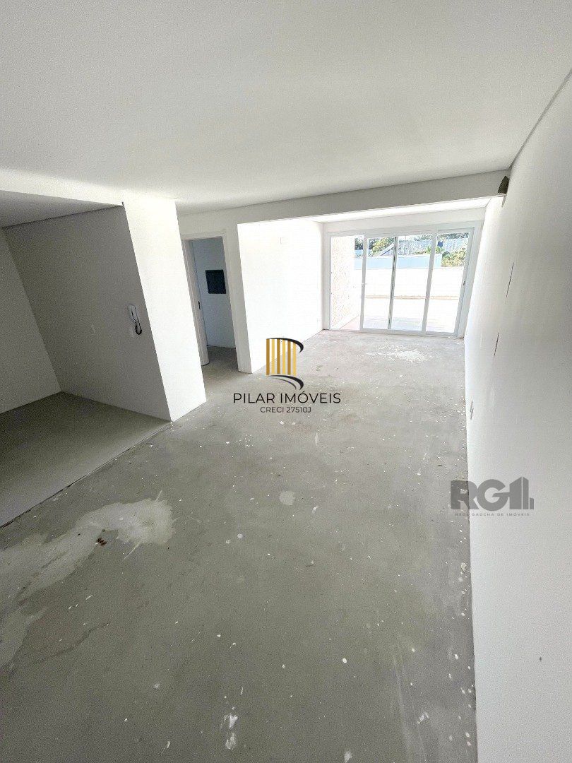 APARTAMENTO COM TERRAÇO PRÓXIMO AO LAS RAMBLAS EM ATLÂNTIDA