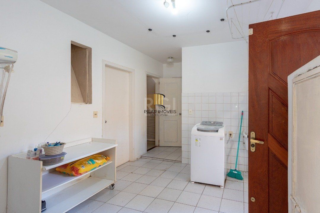 Casa Condominio para Venda - 322.88m², 3 dormitórios, sendo 1 suites, 4 vagas - Jardim Isabel