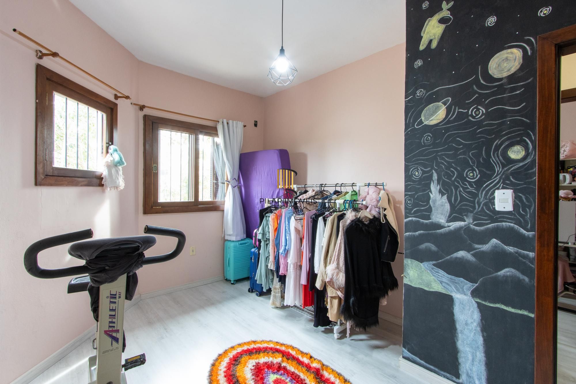 Casa 3 dormitórios no bairro Vila Nova