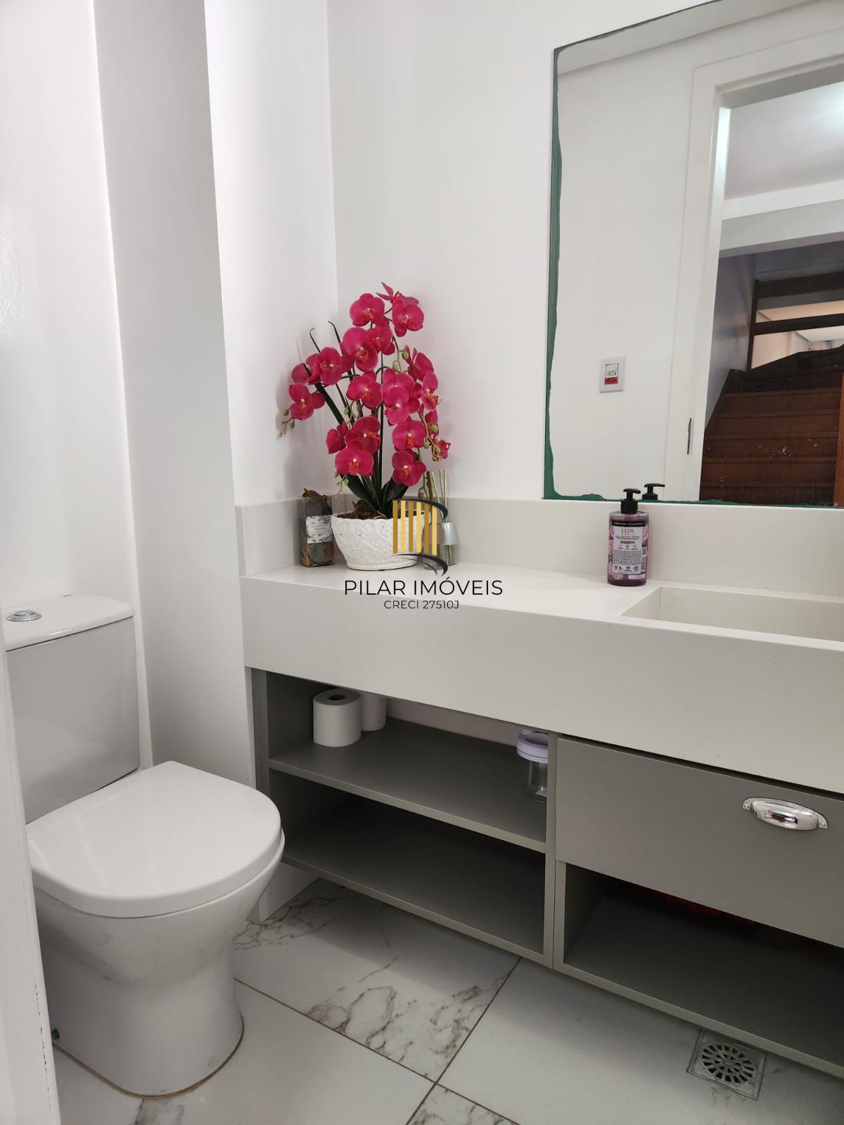 Ótima casa em condomínio fechado na Vila Nova, em Porto Alegre!