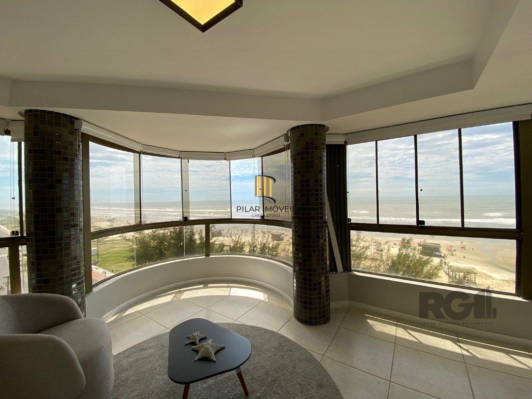 Apartamento à Beira Mar