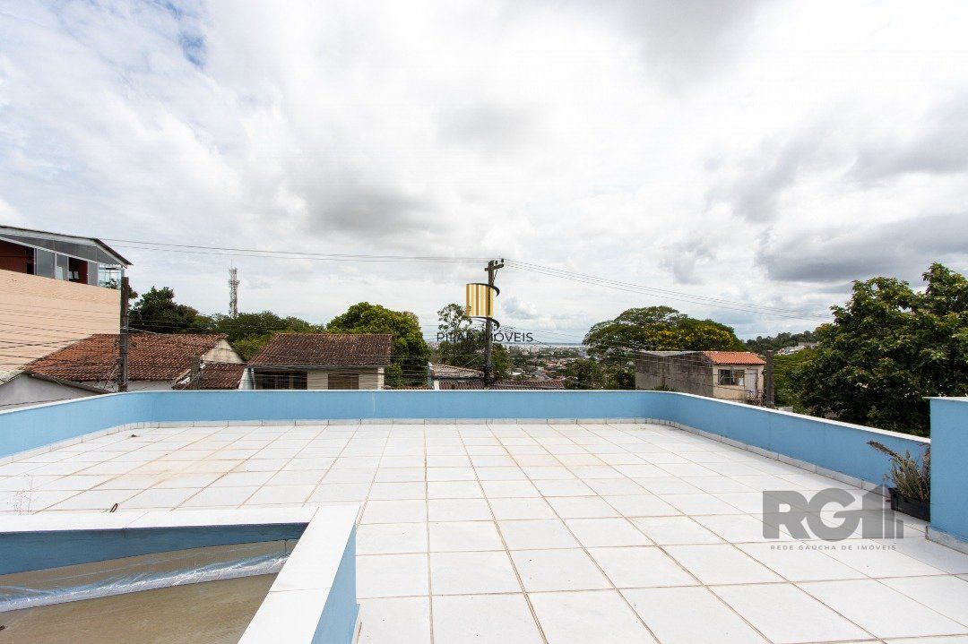 Casa, 5 dormitórios, sendo 1 suíte, 312m² privativos, 8 vagas - Bairro Vila Nova