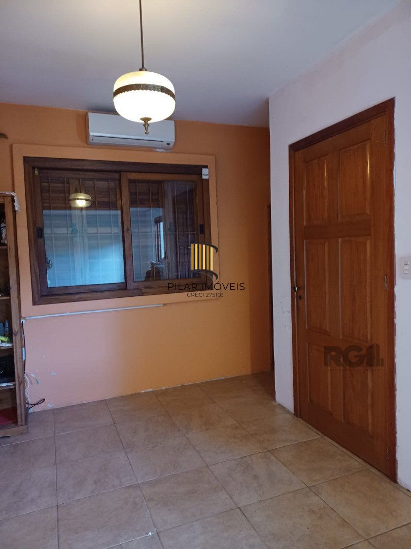 Casa 3 dormitórios no bairro Vila Nova