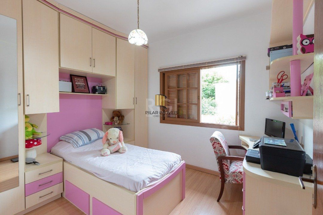 Casa para Venda - 192.18m², 3 dormitórios, sendo 1 suites, 2 vagas - Cristal