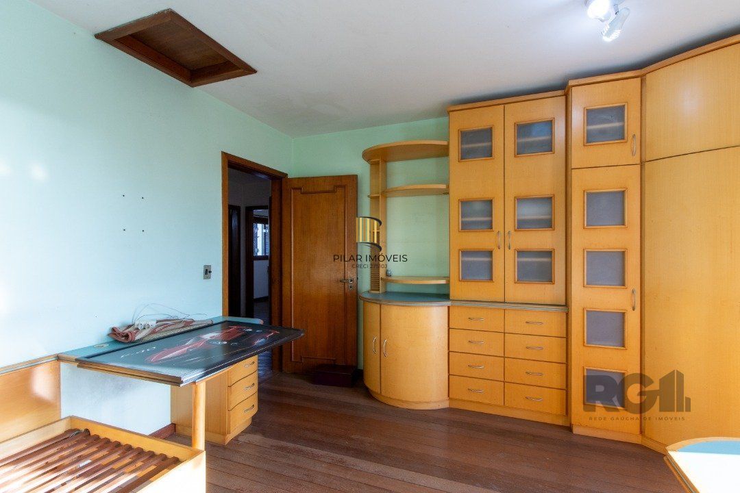 Casa 3 dormitórios no bairro Ipanema