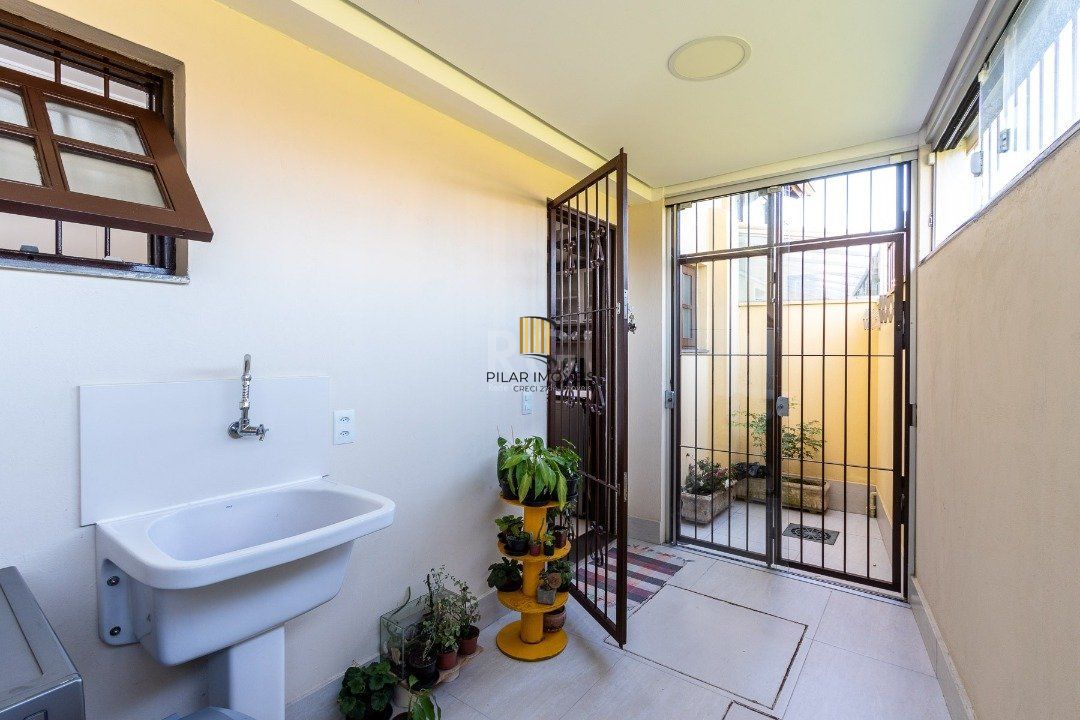 Casa Condominio para Venda - 107.13m², 3 dormitórios, sendo 1 suites, 1 vaga - Cavalhada