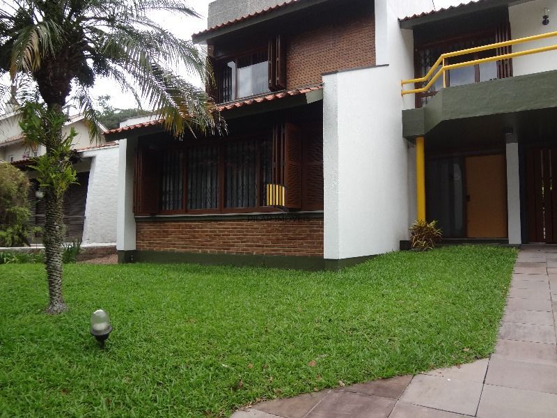Casa para Venda - 268m², 3 dormitórios, sendo 1 suites, Jardim Isabel