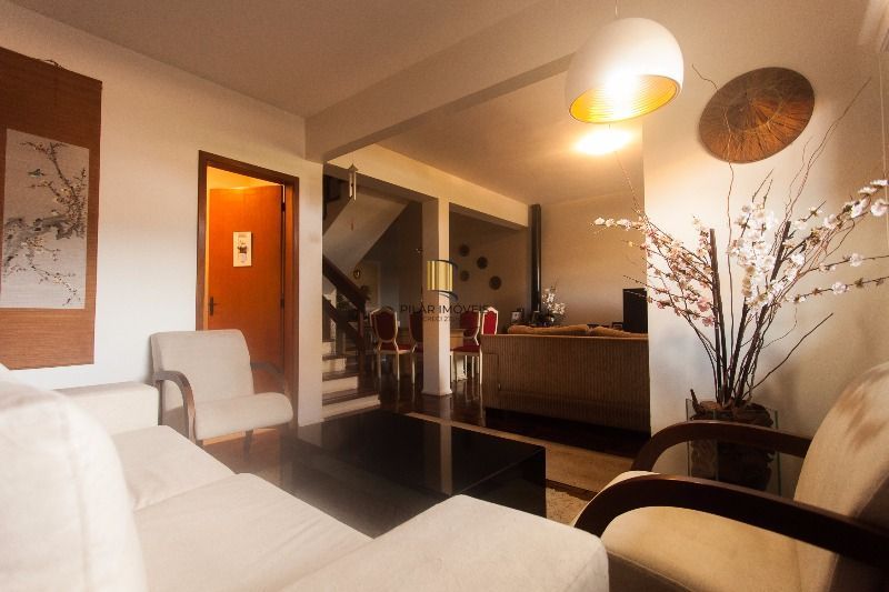 Casa Condominio para Venda - 170m², 3 dormitórios, sendo 1 suites, 2 vagas - Cavalhada