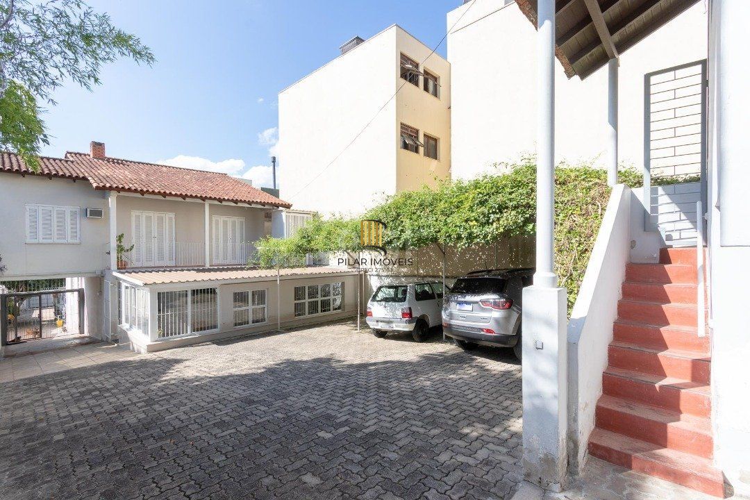 Casa para Venda - 199.62m², 5 dormitórios, 15 vagas - Tristeza