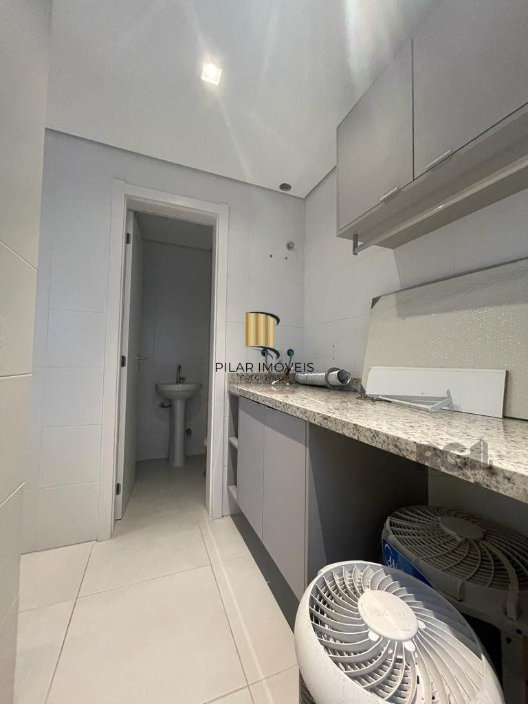 Duplex maravilhoso de frente com sacada
