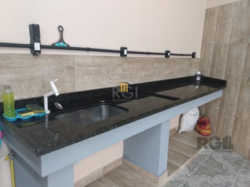 Apartamento 2 dormitórios no bairro Cavalhada
