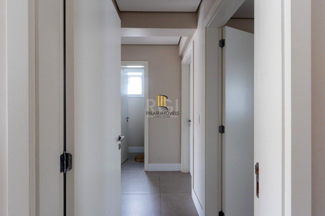 Apartamento para Venda - 163m², 3 dormitórios, sendo 3 suites, 3 vagas - Cristal