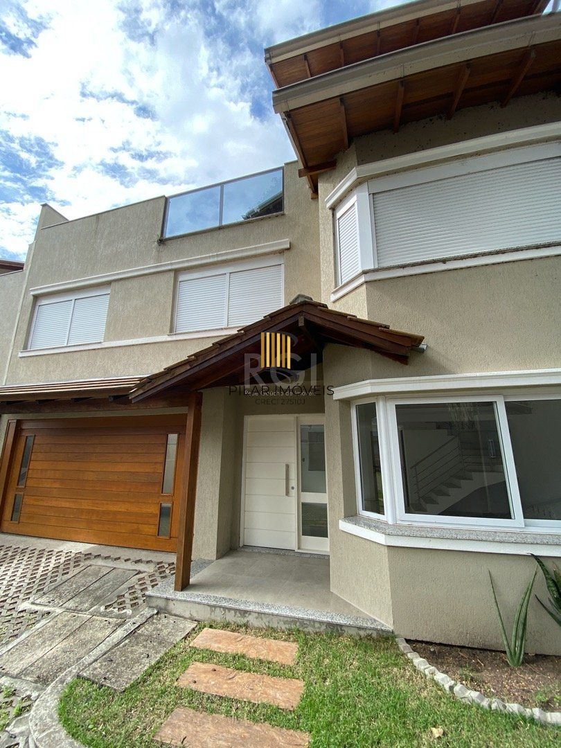 Casa Condominio para Venda - 195m², 3 dormitórios, sendo 1 suites, 2 vagas - Tristeza