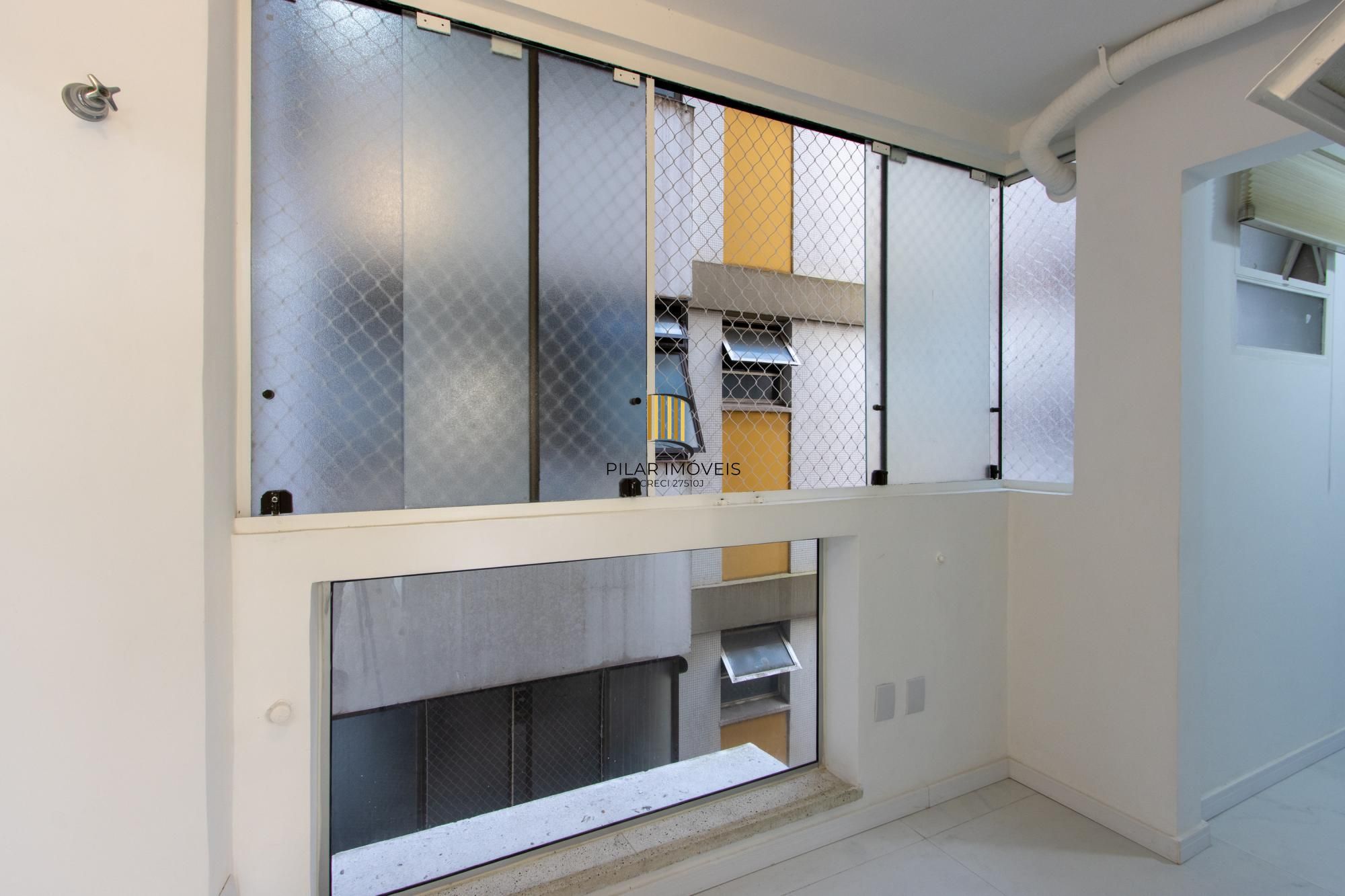 Apartamento 3 dormitórios no bairro Bom Fim