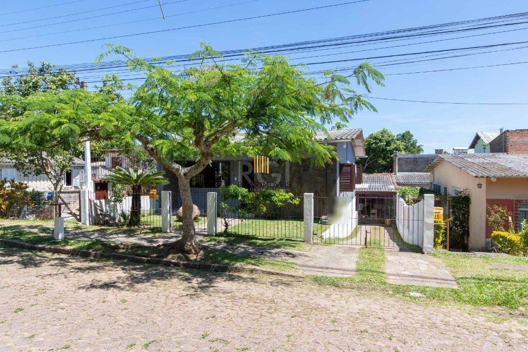Casa para Venda - 110m², 2 dormitórios, sendo 1 suíte, 3 vagas - Espirito Santo - Pilar Imóveis