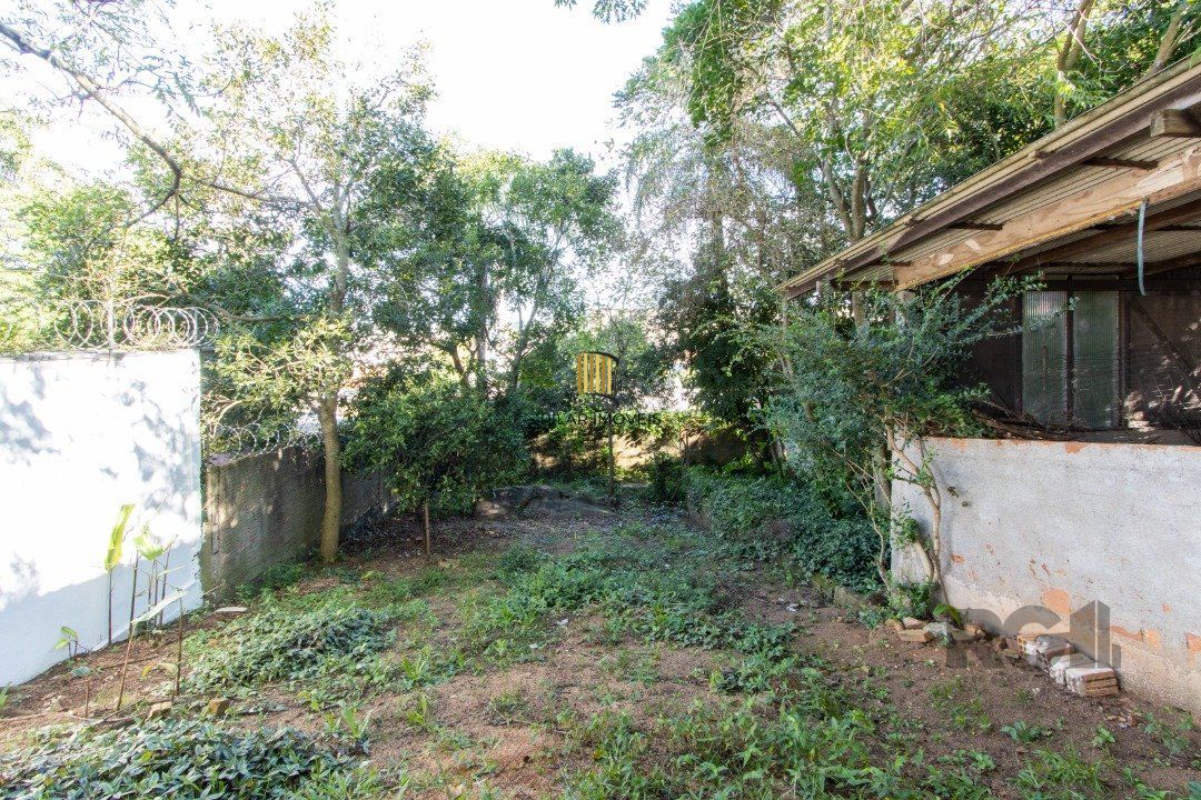 Casa para Venda - 200m², 3 dormitórios, 2 vagas - Cavalhada