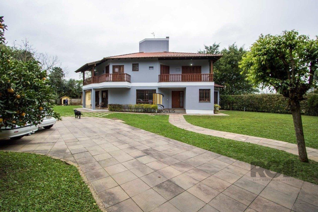 Sobrado com 6 suites, lareira, lavabo, pátio - Bairro Belém Velho - Pilar Imóveis