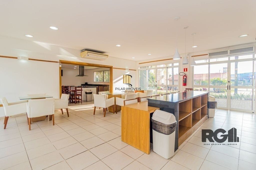 Apartamento 57m² - 2 dormitórios, 1 vaga no bairro Humaitá